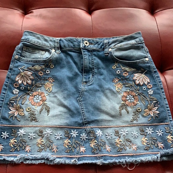 Altar’d State Jean Skirt - Picture 2 of 4
